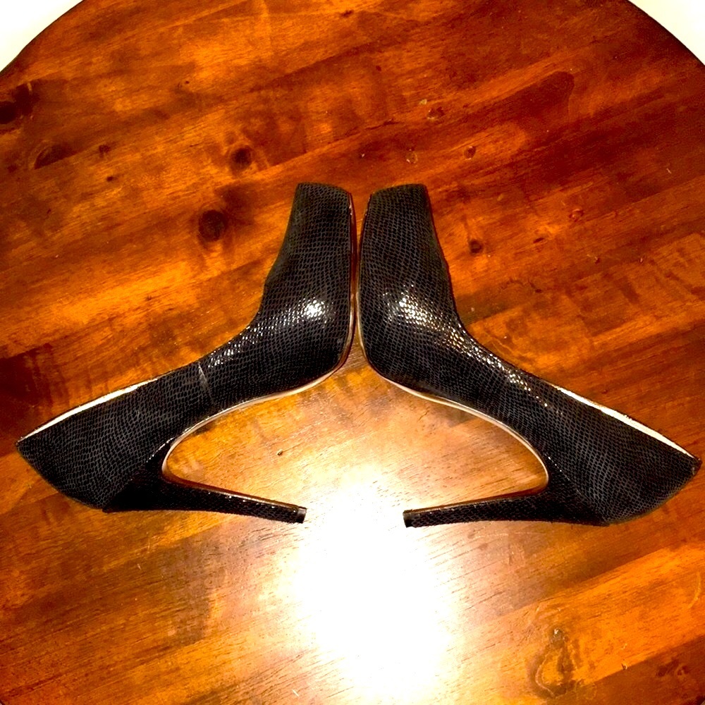 Bcbgeneration Parade Platform Pump Sz 38 / 8 B - image 6